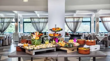 Atrium Hotel