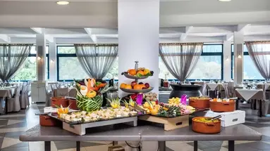 Atrium Hotel