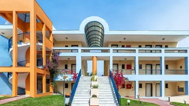 Atrium Hotel