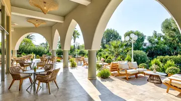 Atrium Palace