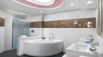 ATRIUM PLATINUM