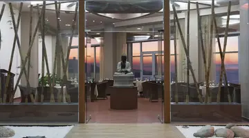 Atrium Platinum