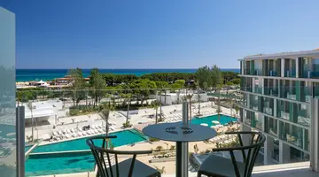 ATZAVARA HOTEL & SPA
