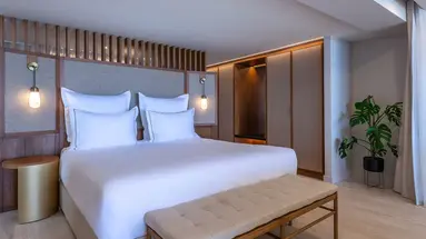 AULUS CHANIA, CURIO COLLECTION BY HILTON