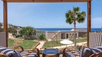 AULUS CHANIA, CURIO COLLECTION BY HILTON