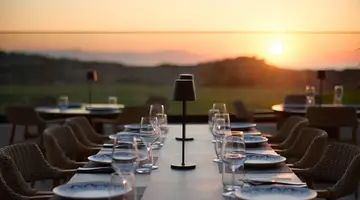AULUS CHANIA, CURIO COLLECTION BY HILTON