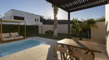 AULUS LINDOS RHODES CURIO COLLECTION BY HILTON