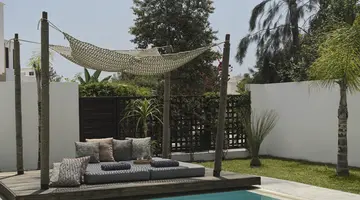 AULUS LINDOS RHODES CURIO COLLECTION BY HILTON