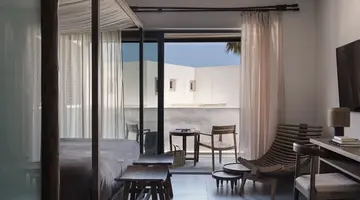 AULUS LINDOS RHODES CURIO COLLECTION BY HILTON