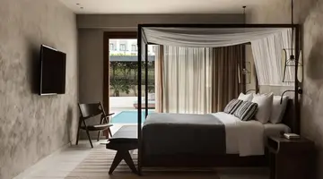 AULUS LINDOS RHODES CURIO COLLECTION BY HILTON