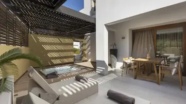 AULUS LINDOS RHODES CURIO COLLECTION BY HILTON