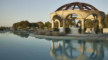 AULUS LINDOS RHODES CURIO COLLECTION BY HILTON