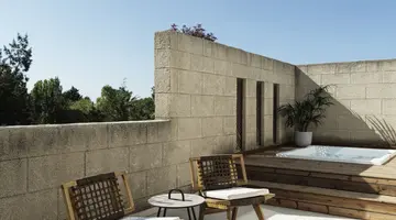 AULUS LINDOS RHODES CURIO COLLECTION BY HILTON