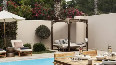 AULUS LINDOS RHODES CURIO COLLECTION BY HILTON