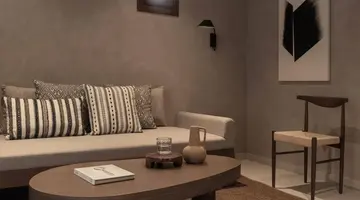 AULUS LINDOS RHODES CURIO COLLECTION BY HILTON