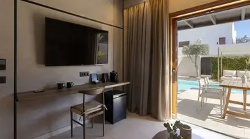 AULUS LINDOS RHODES CURIO COLLECTION BY HILTON