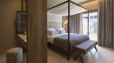 AULUS LINDOS RHODES CURIO COLLECTION BY HILTON