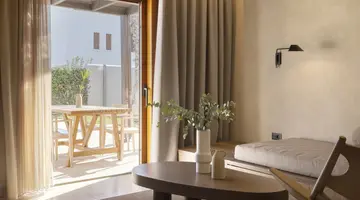 AULUS LINDOS RHODES CURIO COLLECTION BY HILTON