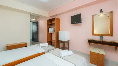 Aura Hotel