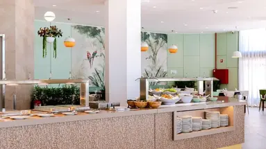 Auramar Beach Resort
