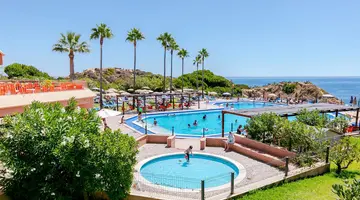 Auramar Beach Resort