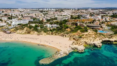 Auramar Beach Resort