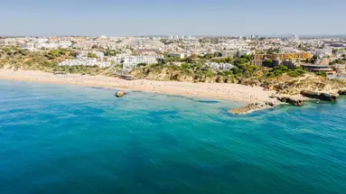 Auramar Beach Resort