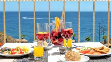 Auramar Beach Resort