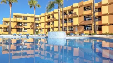 Auramar Beach Resort