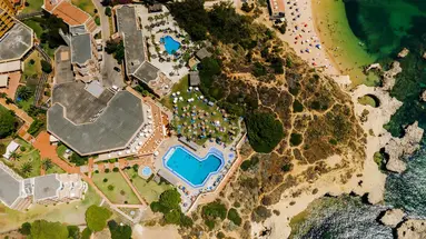 Auramar Beach Resort