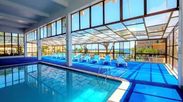 Auramar Beach Resort
