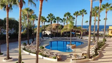 Auramar Beach Resort