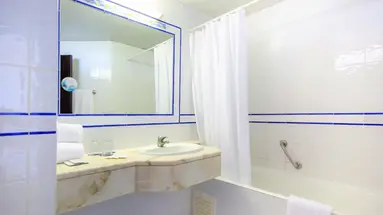 Auramar Beach Resort