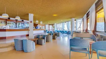 Auramar Beach Resort