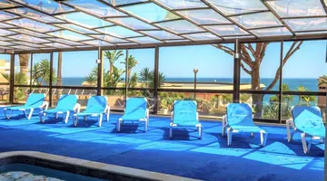 Auramar Beach Resort