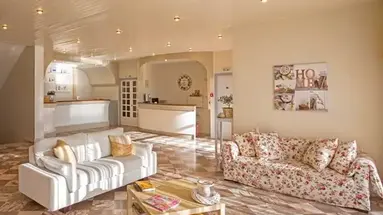 Aurora Beach Hotel