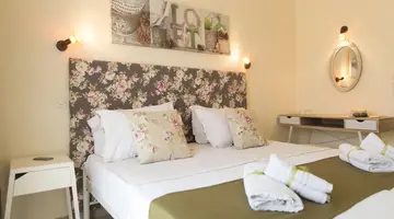 Aurora Beach Hotel