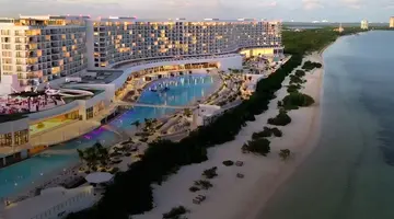 AVA Resort Cancun
