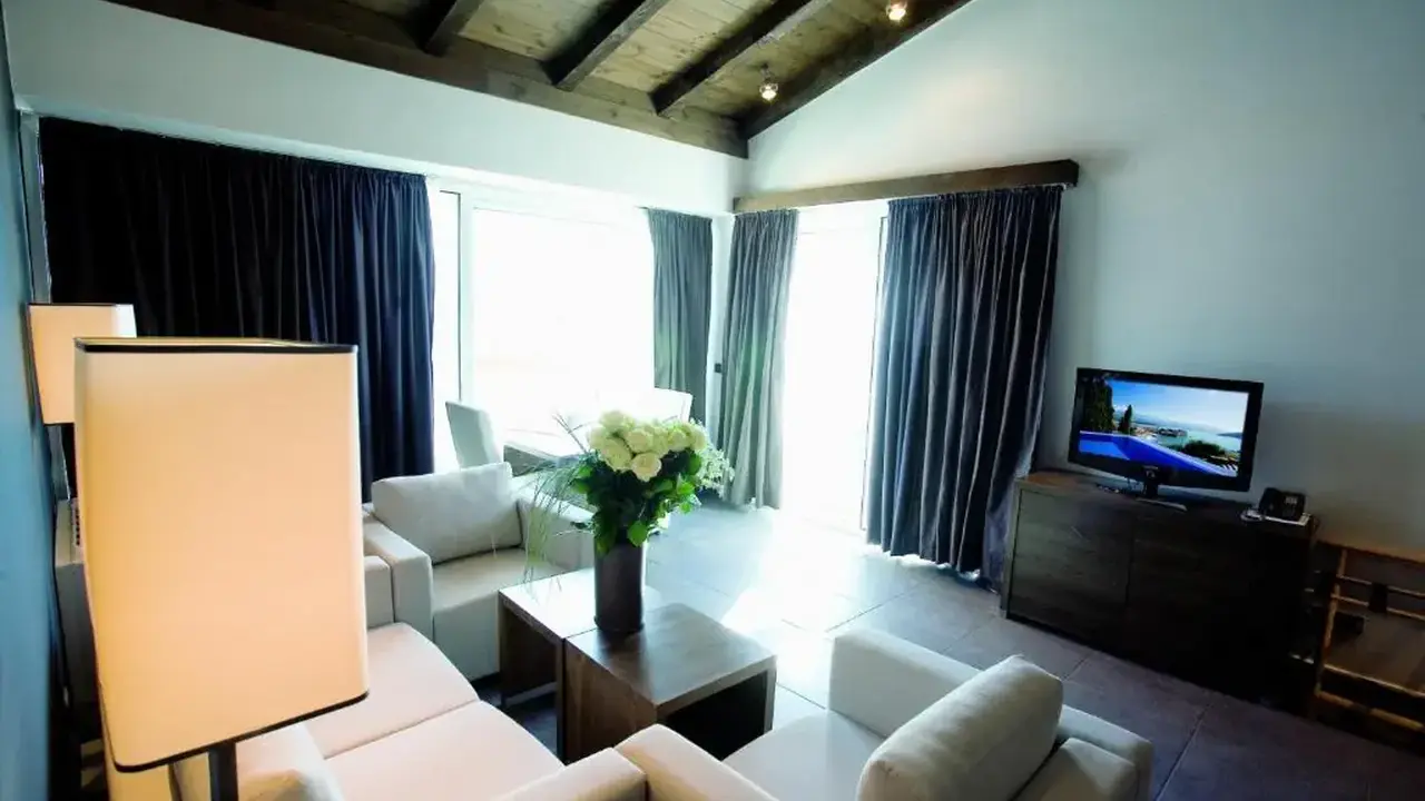 AVALA RESORT & VILLAS HOTEL