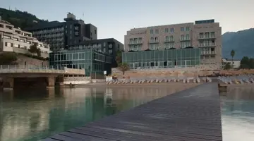 AVALA RESORT & VILLAS HOTEL
