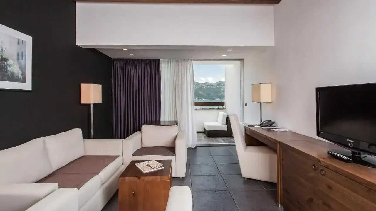 AVALA RESORT & VILLAS HOTEL