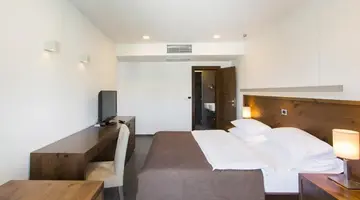 AVALA RESORT & VILLAS HOTEL