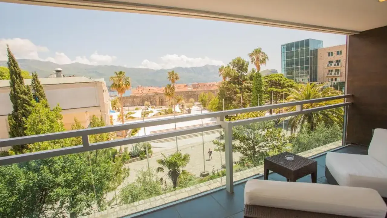 AVALA RESORT & VILLAS HOTEL