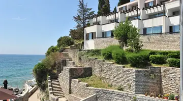 AVALA RESORT & VILLAS HOTEL
