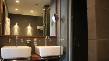 AVALA RESORT & VILLAS HOTEL