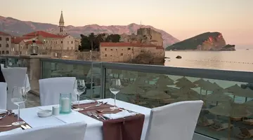 AVALA RESORT & VILLAS HOTEL