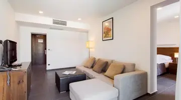 AVALA RESORT & VILLAS HOTEL