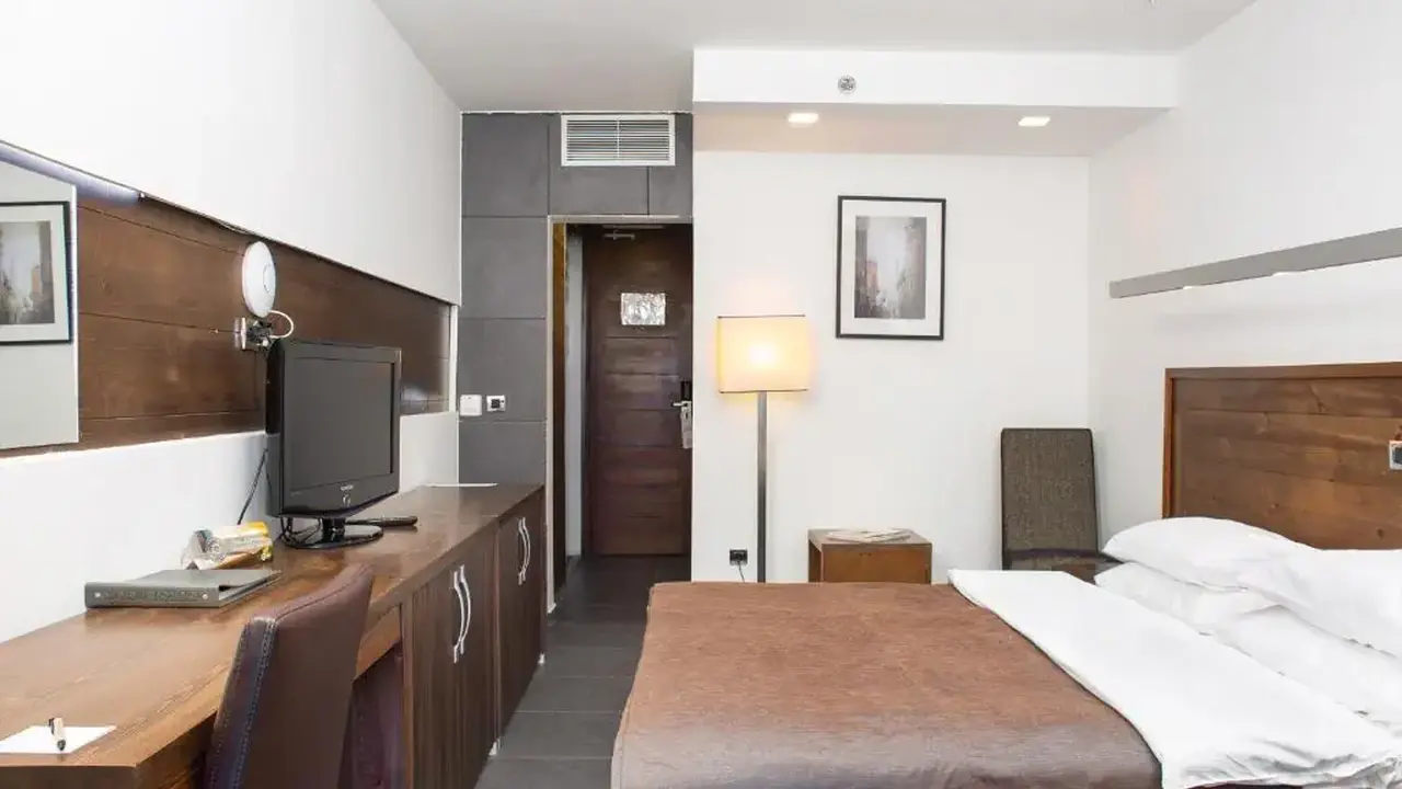 AVALA RESORT & VILLAS HOTEL