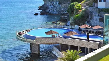 Avala Resort & Villas