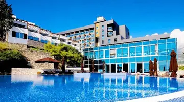 Avala Resort & Villas